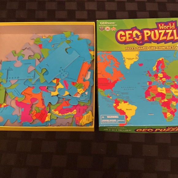 Homeschool Early Learning GEOToys World Puzzle - Picture 2 of 3